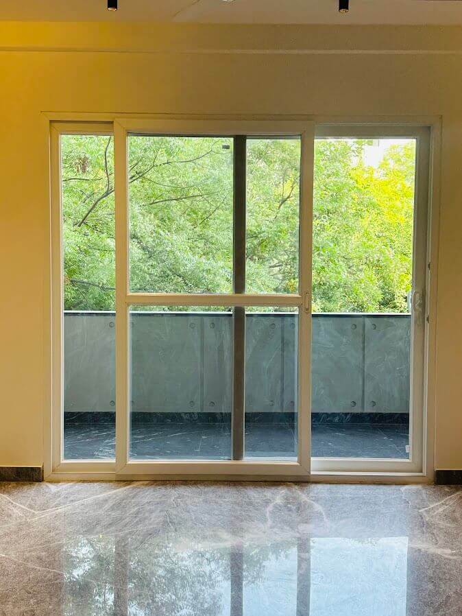 Sliding Door 1