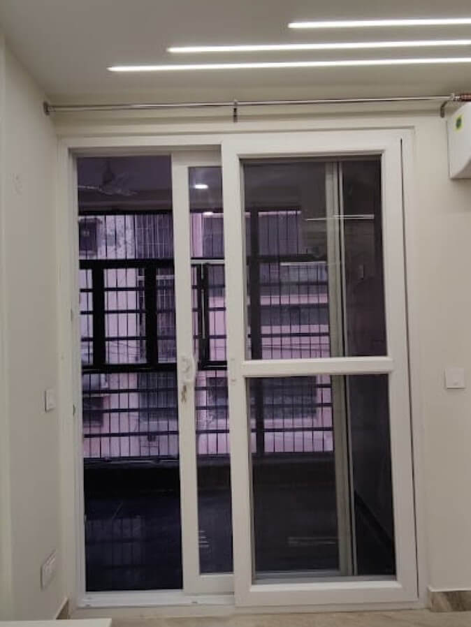 Sliding Door (2)